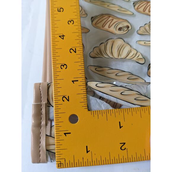 FraSier Sterling, Travel MAKE UP Bag Croissants Bread 9 X 8 New Cute - Picture 4 of 5